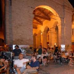 Sehenswürdigkeiten von Rimini in Italien: Sehenswürdigkeiten, Karte und Fotos Kirche Tempio Malatestiano