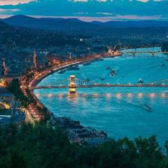 Neobvyklá Budapešť Jak se dostat z letiště do Budapešti